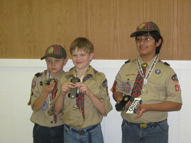 2010-Pack409-Blue-n-Gold - 249.jpg